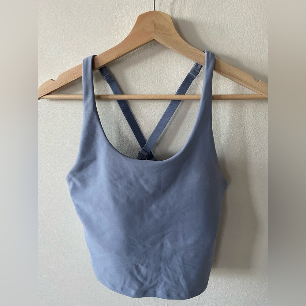 Old Navy Powersoft periwinkle workout top size M